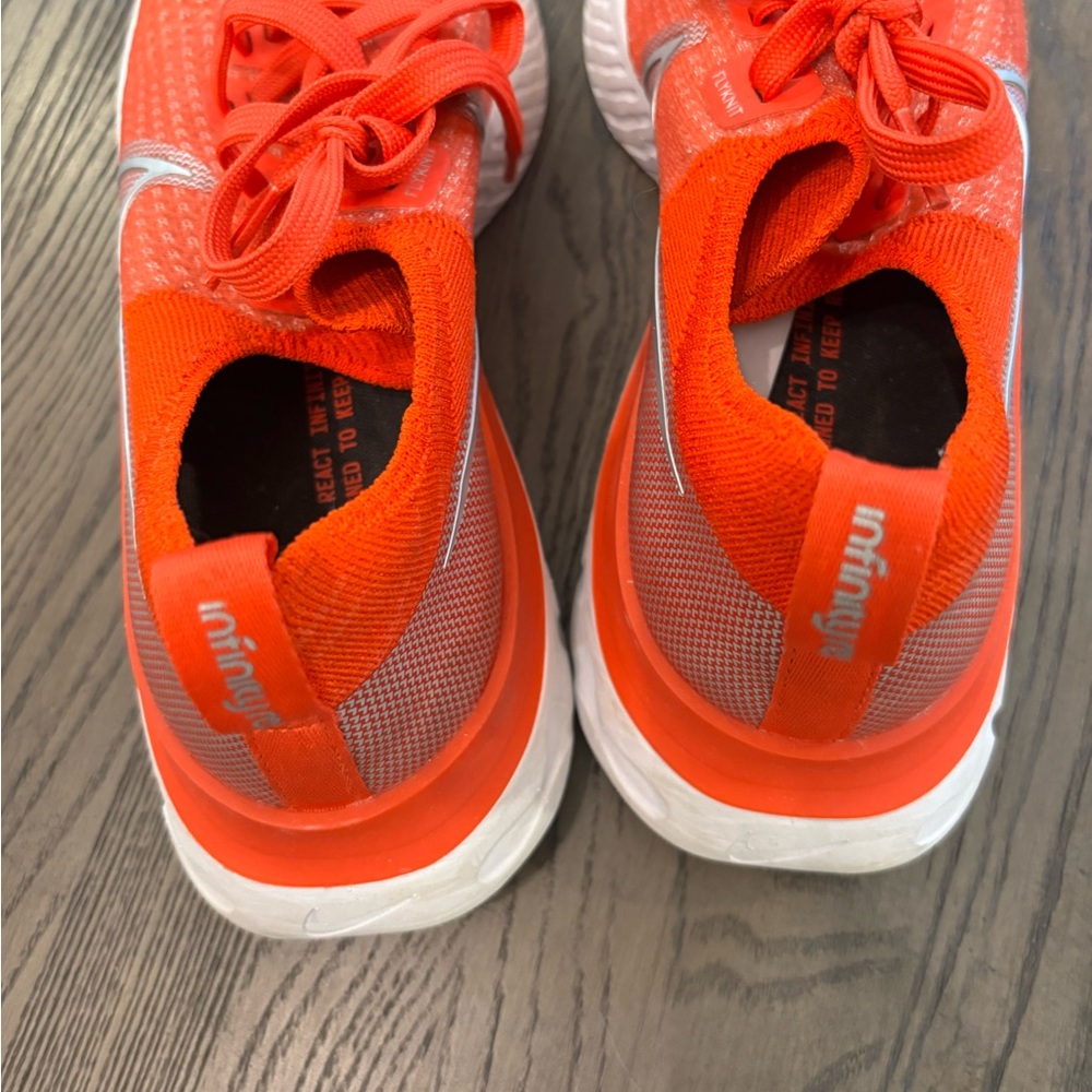Nike React Infinity Run Flyknit Running Shoes - Picture 4 of 7